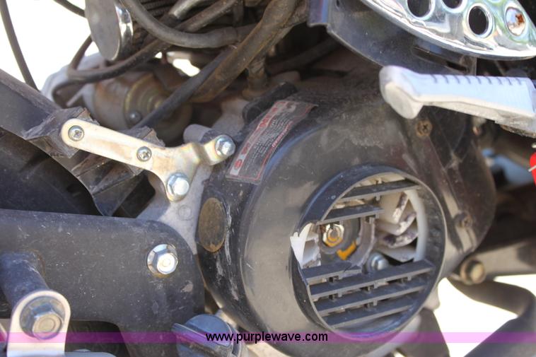 image for item D5140 2007 Roketa Bahama 50 scooter