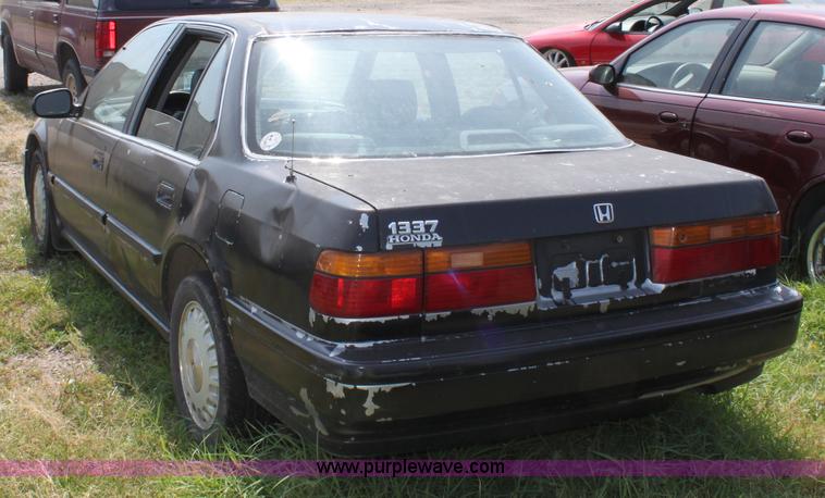 image for item D5171 1991 Honda Accord SE
