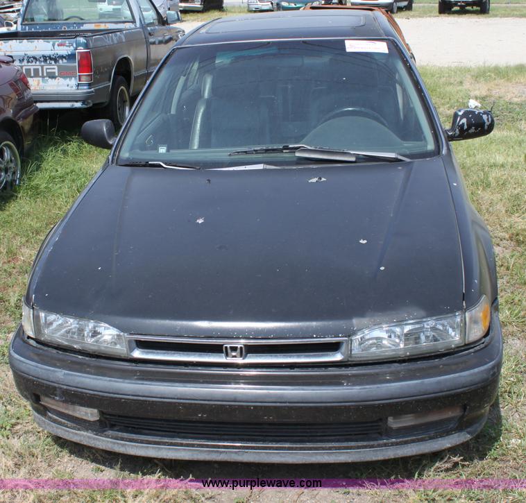 image for item D5171 1991 Honda Accord SE