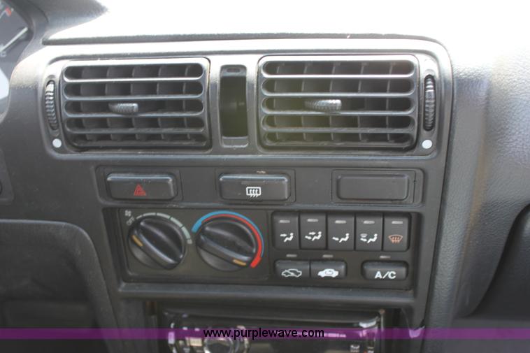 image for item D5171 1991 Honda Accord SE