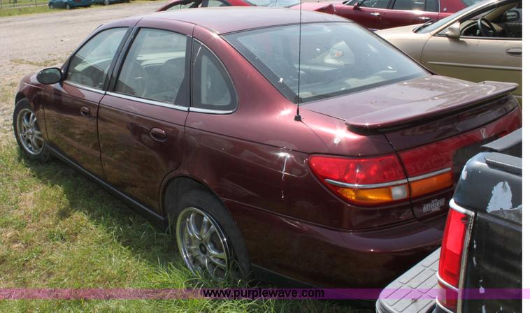 image for item D5172 2001 Saturn L200