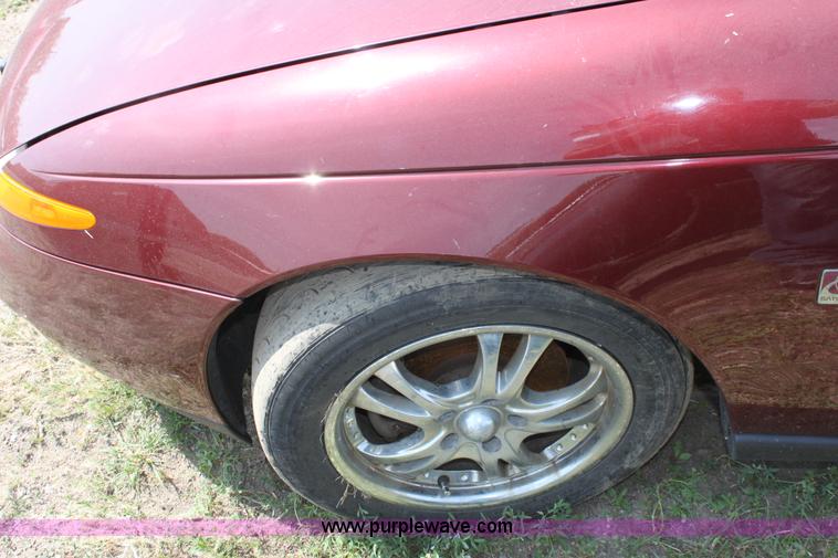 image for item D5172 2001 Saturn L200