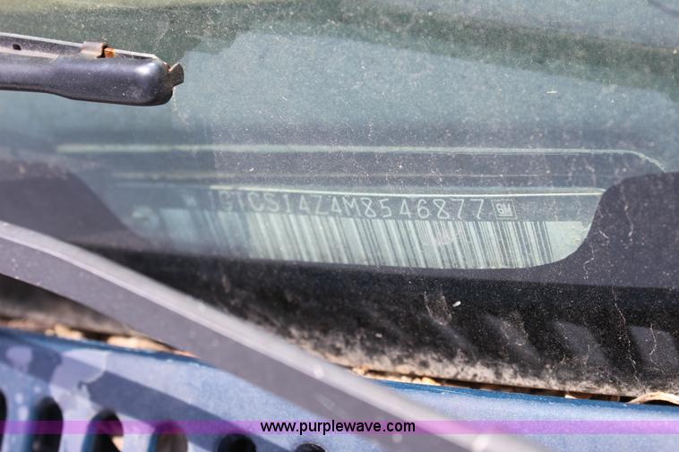 image for item D5173 1991 GMC Sonoma SLE pickup truck