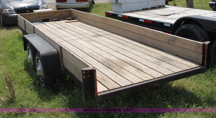 image for item D5174 16' tandem axle trailer