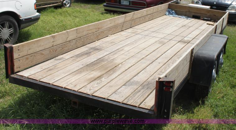 image for item D5174 16' tandem axle trailer