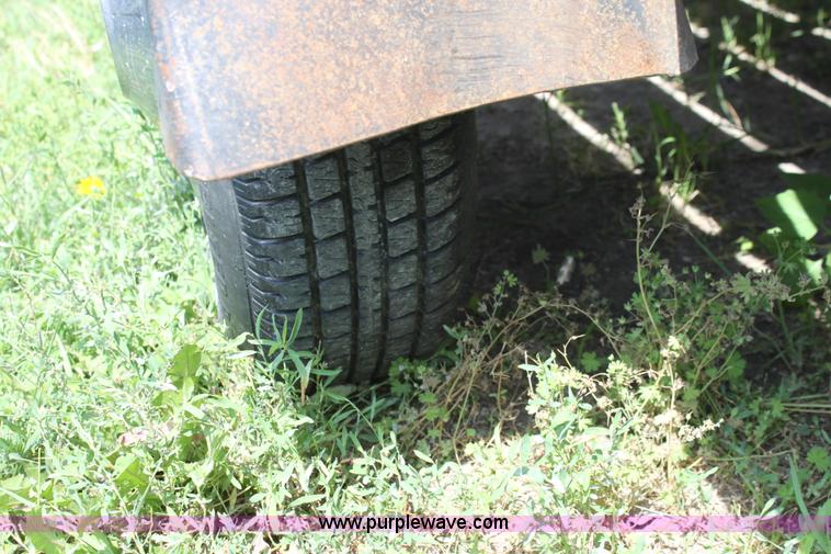 image for item D5174 16' tandem axle trailer