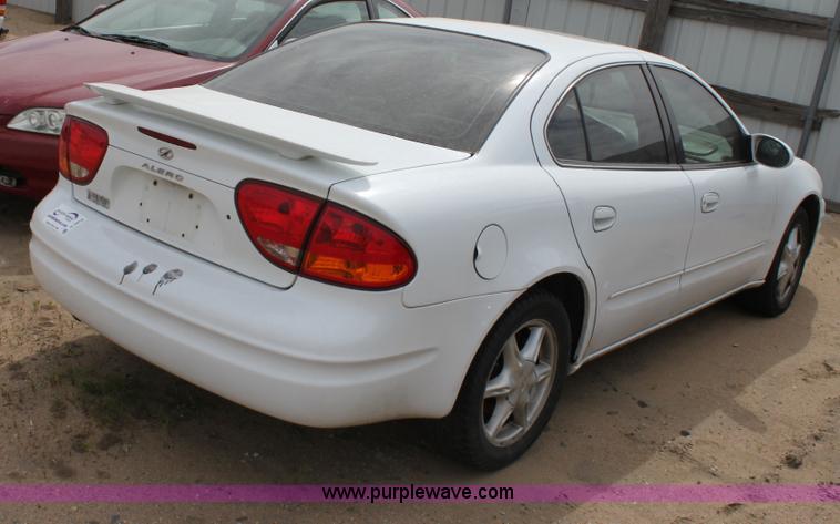 image for item D7918 1999 Oldsmobile Alero