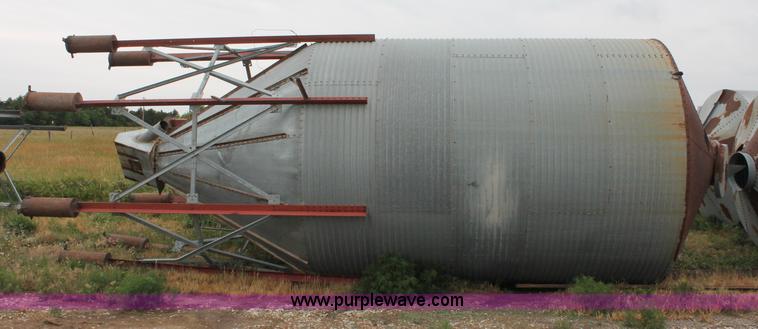 image for item A2953 Feed storage bin