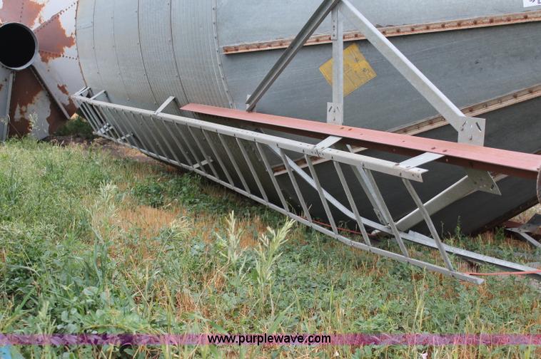 image for item A2953 Feed storage bin