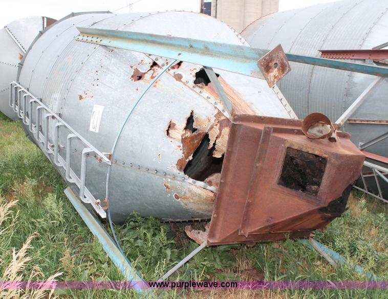 image for item A2956 Feed storage bin