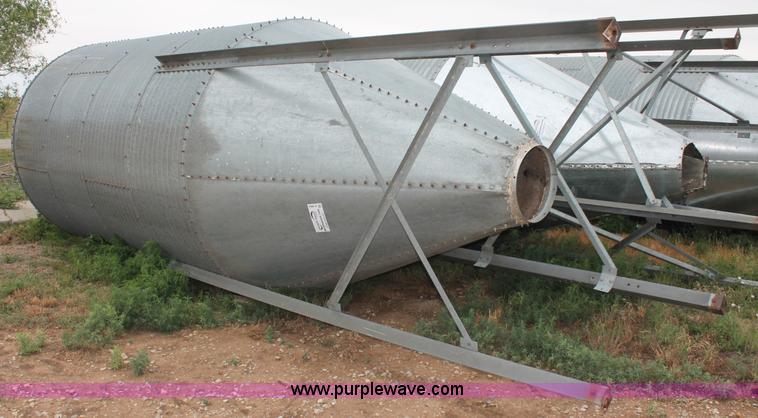 image for item A2963 Feed storage bin