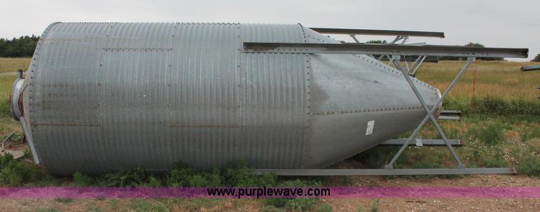 image for item A2963 Feed storage bin