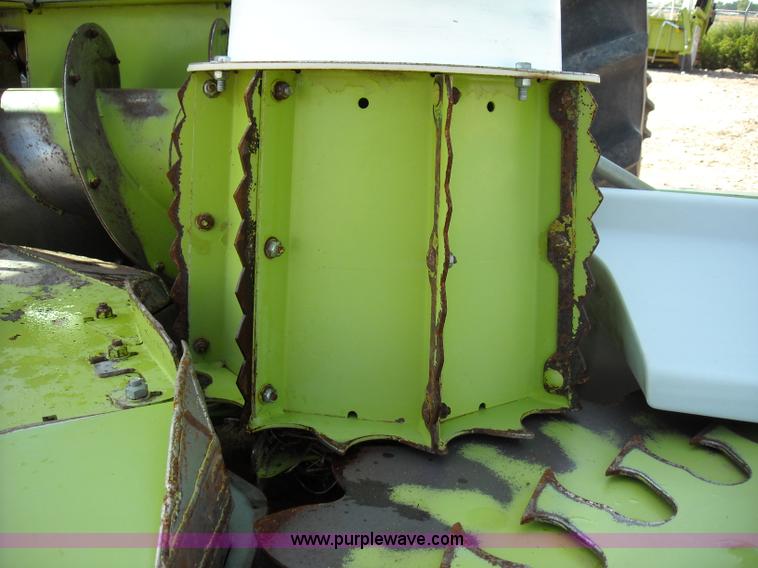 image for item B1344 Claas RU600 eight row rotary forage head