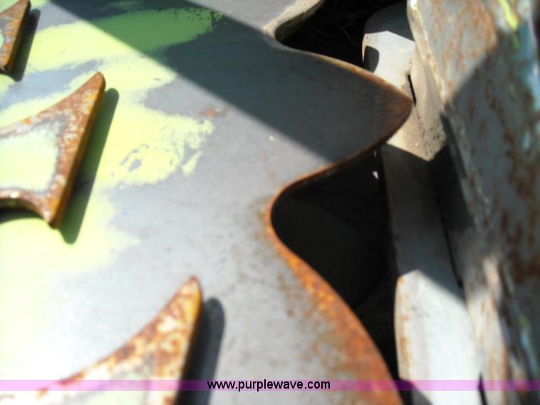 image for item B1344 Claas RU600 eight row rotary forage head