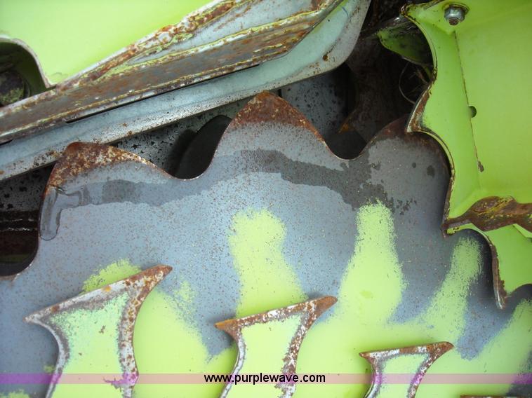 image for item B1344 Claas RU600 eight row rotary forage head