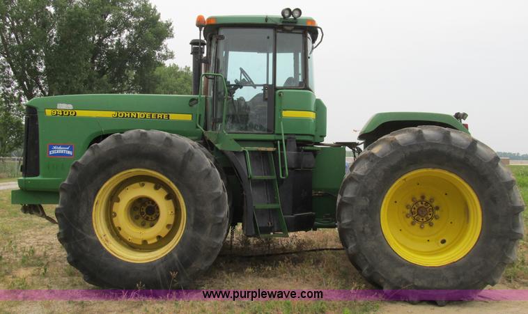 image for item B2719 1997 John Deere 9400 4WD tractor