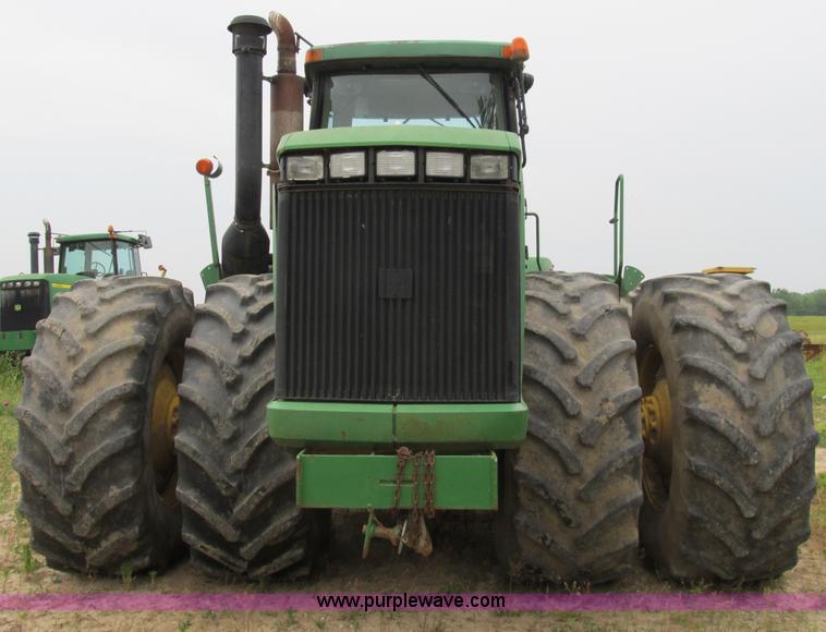 image for item B2719 1997 John Deere 9400 4WD tractor