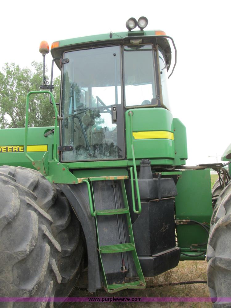 image for item B2719 1997 John Deere 9400 4WD tractor