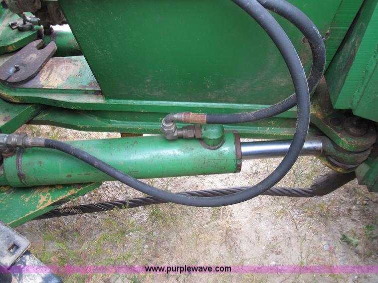 image for item B2719 1997 John Deere 9400 4WD tractor