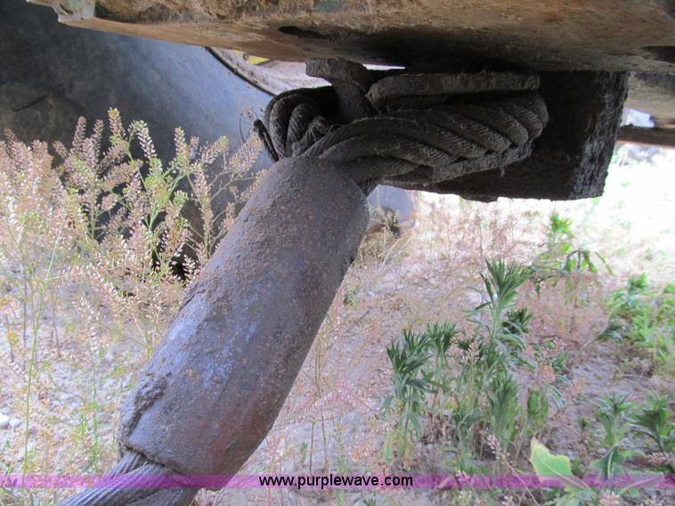 image for item B2719 1997 John Deere 9400 4WD tractor