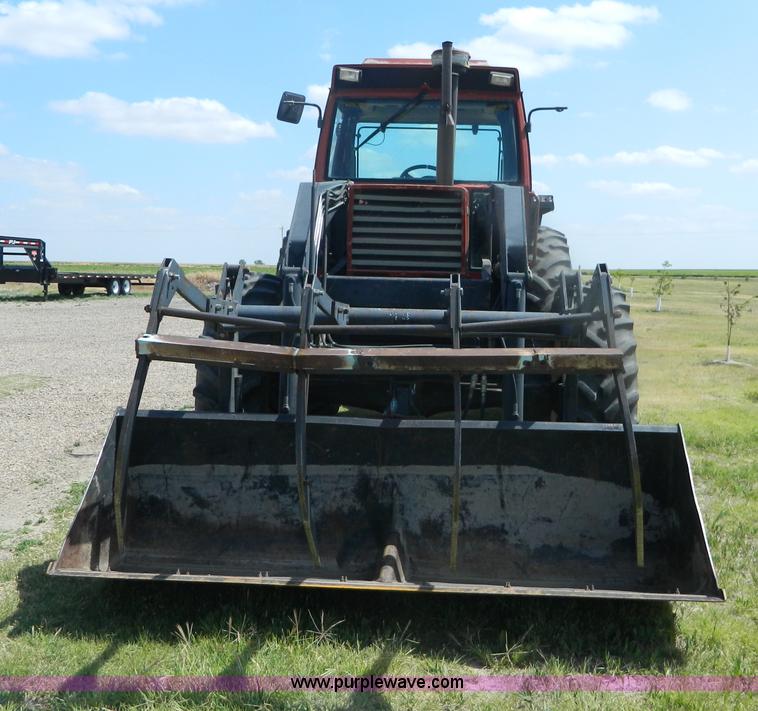 image for item B3766 Hesston 1180DT MFWD tractor