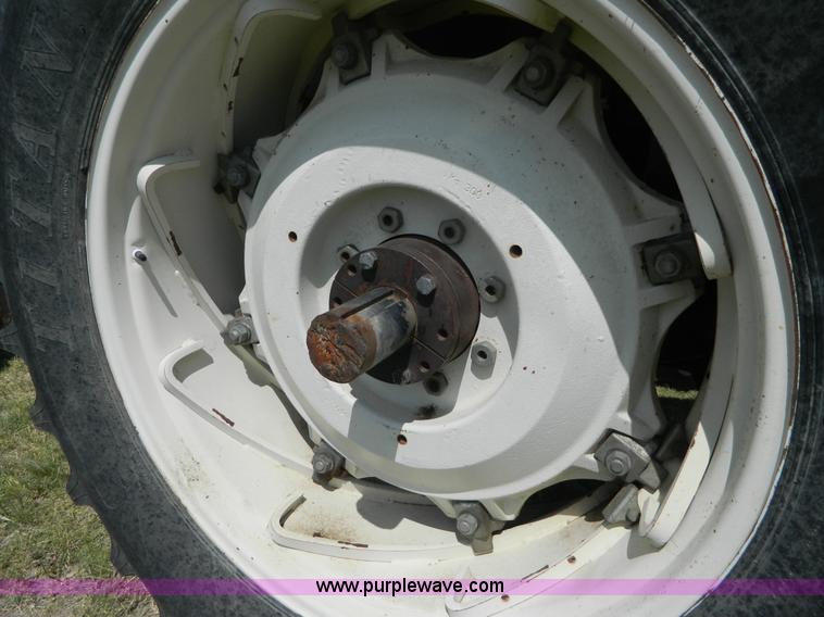 image for item B3766 Hesston 1180DT MFWD tractor