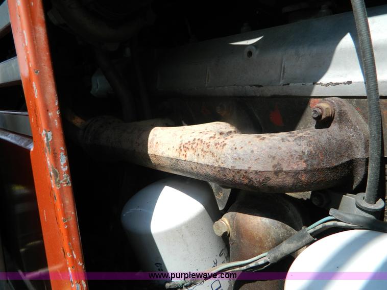 image for item B3766 Hesston 1180DT MFWD tractor