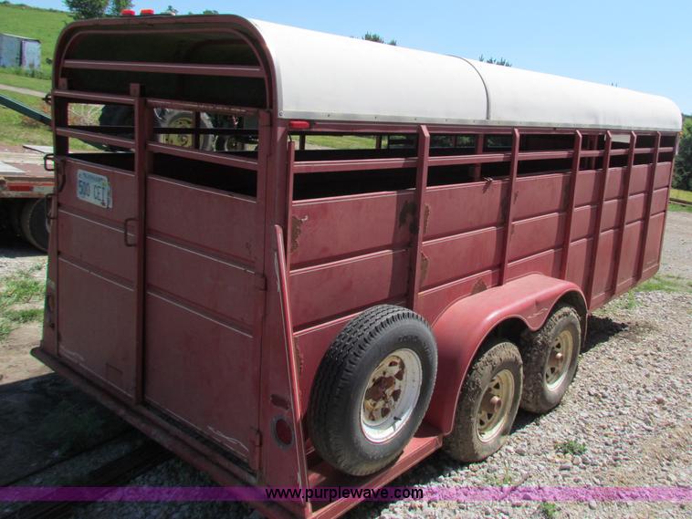 image for item B7291 1984 Blair livestock trailer