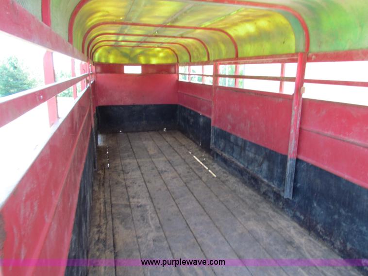 image for item B7291 1984 Blair livestock trailer