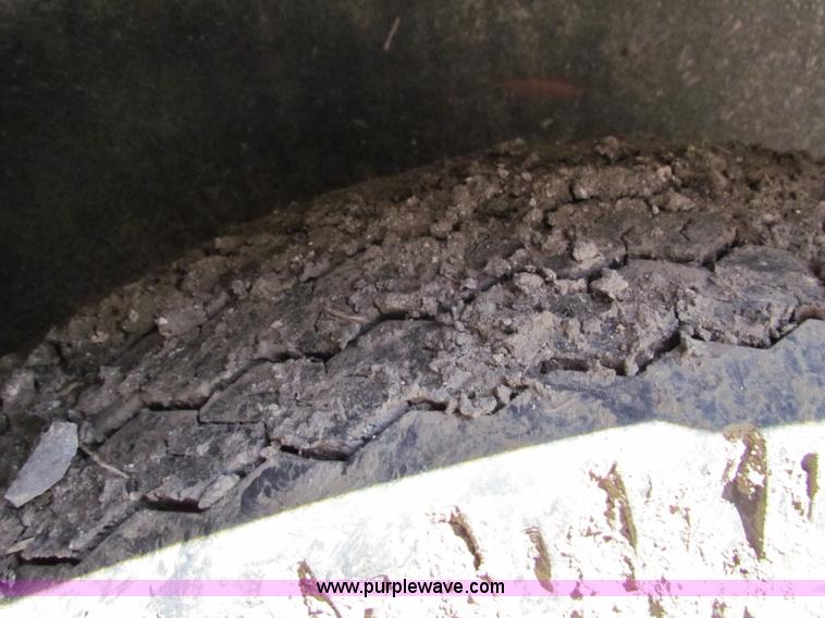 image for item B7291 1984 Blair livestock trailer