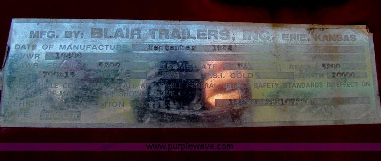 image for item B7291 1984 Blair livestock trailer