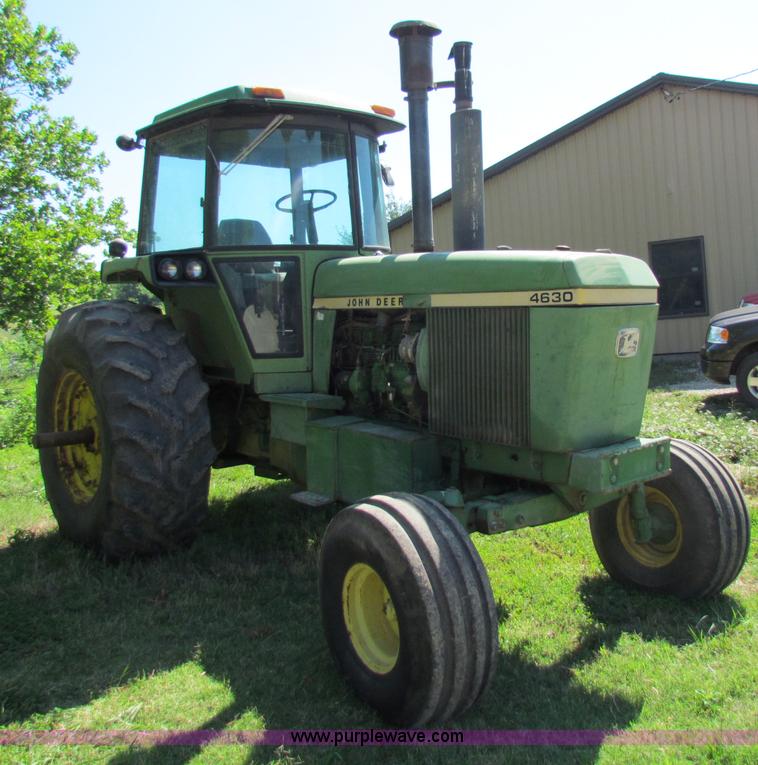 image for item B7292 1976 John Deere 4630 tractor