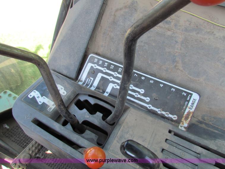 image for item B7292 1976 John Deere 4630 tractor