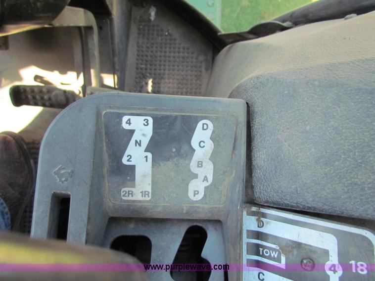 image for item B7292 1976 John Deere 4630 tractor