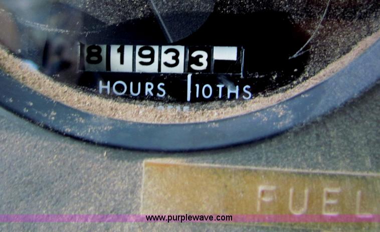 image for item B7292 1976 John Deere 4630 tractor