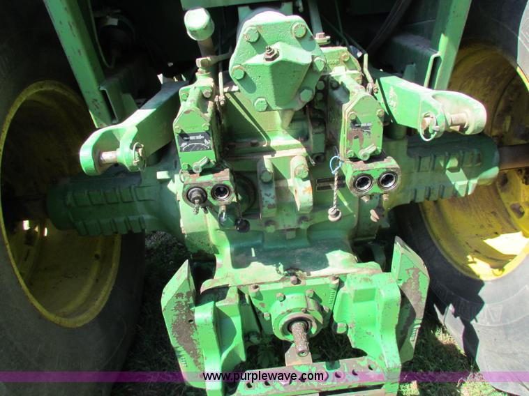 image for item B7292 1976 John Deere 4630 tractor
