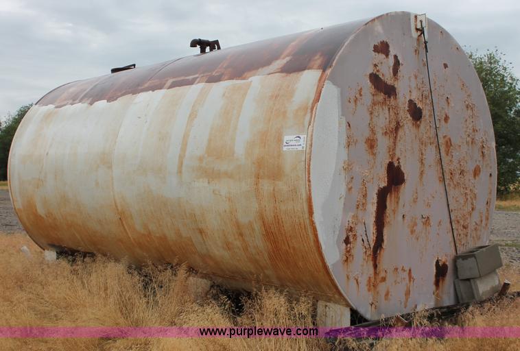 image for item C2543 Approximately 5,000 gallon tank