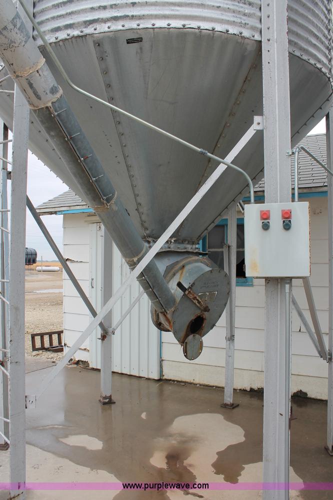 image for item C2544 Stainless steel bulk feed grain bin