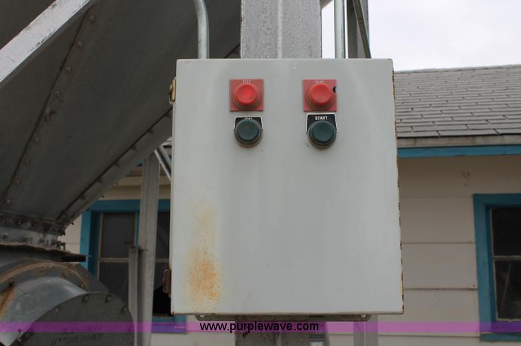 image for item C2544 Stainless steel bulk feed grain bin