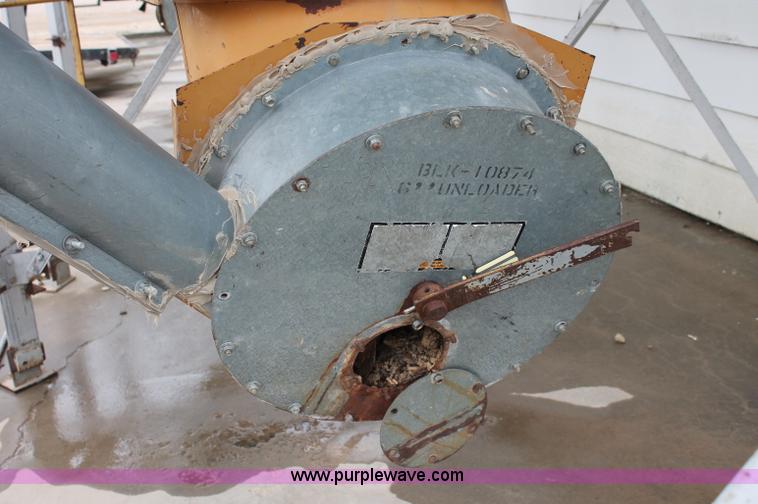 image for item C2545 Stainless steel bulk feed grain bin