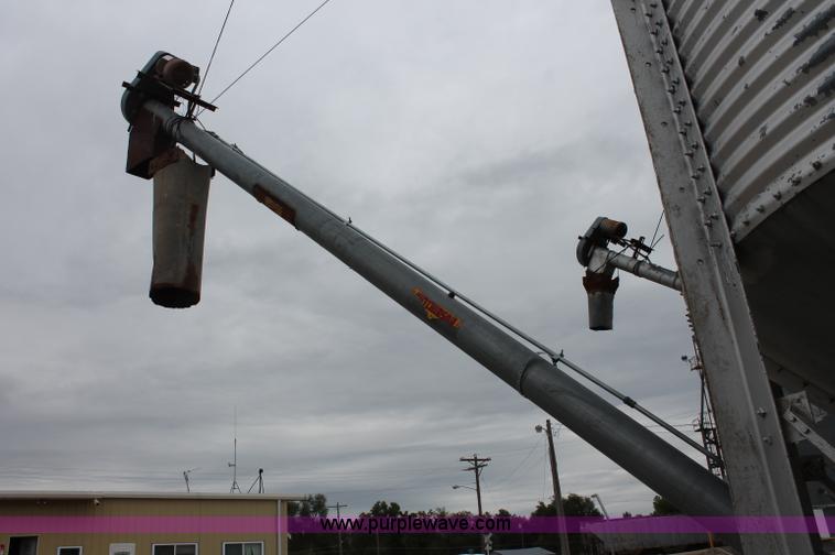 image for item C2545 Stainless steel bulk feed grain bin