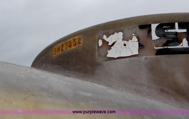 image for item C2550 LST 1,650 gallon vertical poly tank