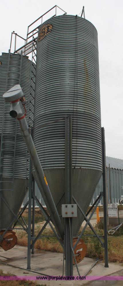 image for item C2555 GSI stainless steel bulk feed grain bin