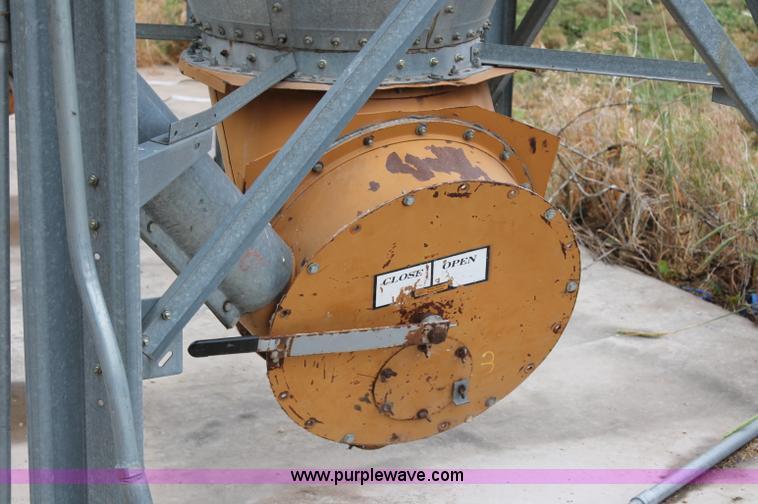 image for item C2555 GSI stainless steel bulk feed grain bin