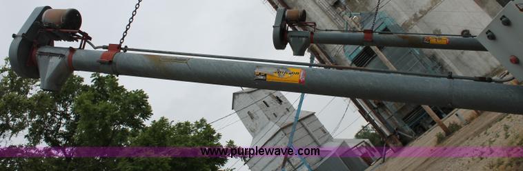 image for item C2555 GSI stainless steel bulk feed grain bin