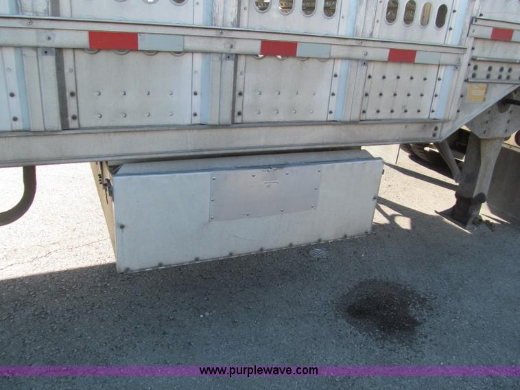 image for item D3195 1999 Barrett 50' livestock trailer