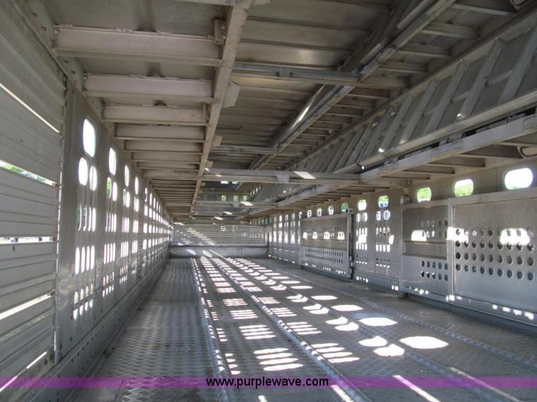 image for item D3195 1999 Barrett 50' livestock trailer