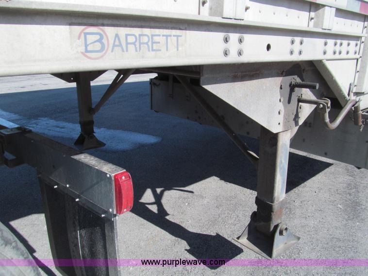 image for item D3196 1999 Barrett 50' livestock trailer