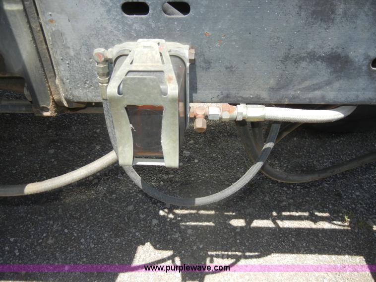 image for item D4125 Allis-Chalmers 7020 tractor