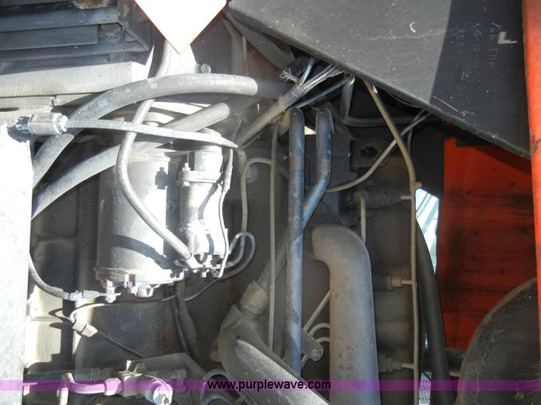 image for item D4125 Allis-Chalmers 7020 tractor